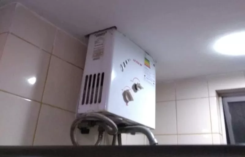 aquecedor_a_gas_dentro_do_banheiro aquecedor_a_gas_dentro_do_banheiro